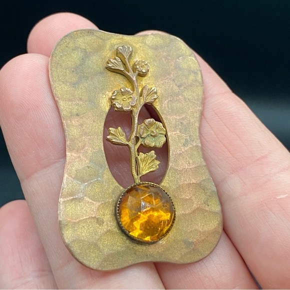 Antique Art Nouveau Brass Thistle Brooch with Citrine Colored Cabochon - Picture 4 of 10